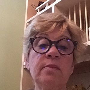 Meet your Posher, Ellen